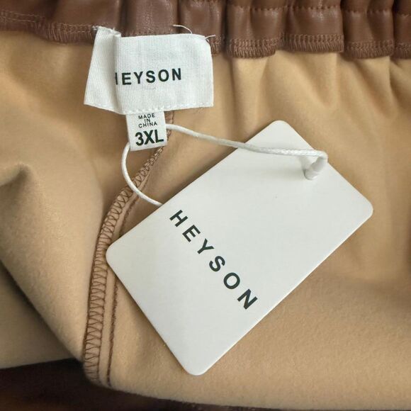 HEYSON High Waist Faux Leather Tan/Brown Shorts, NWT! Size 3XL - Picture 4 of 5